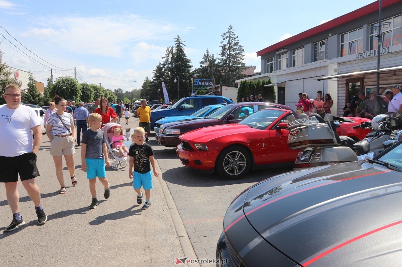 Parada aut amerykańskich w Kadzidle [02.06.2024] - zdjęcie #139 - eOstroleka.pl