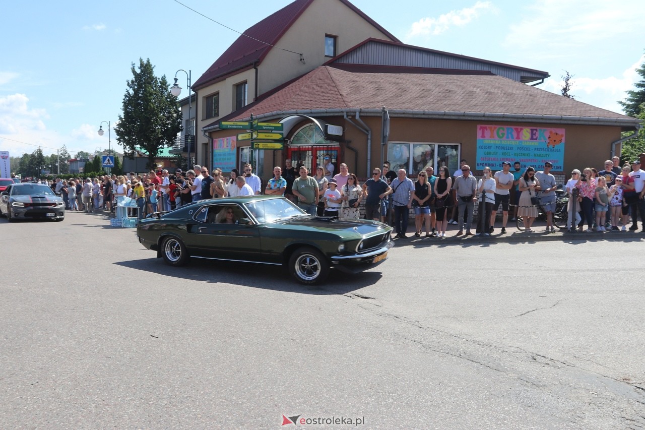Parada aut amerykańskich w Kadzidle [02.06.2024] - zdjęcie #38 - eOstroleka.pl