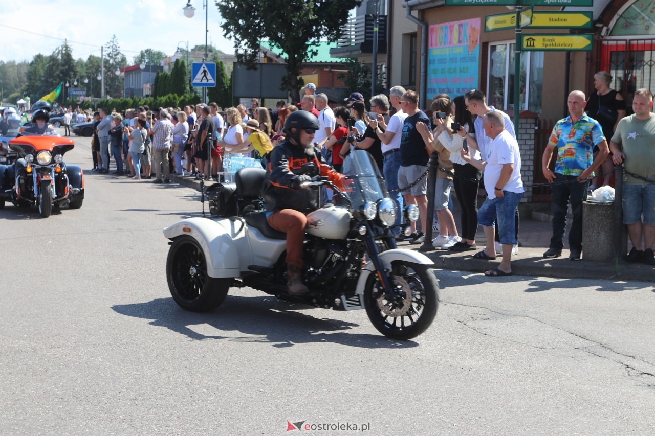 Parada aut amerykańskich w Kadzidle [02.06.2024] - zdjęcie #29 - eOstroleka.pl