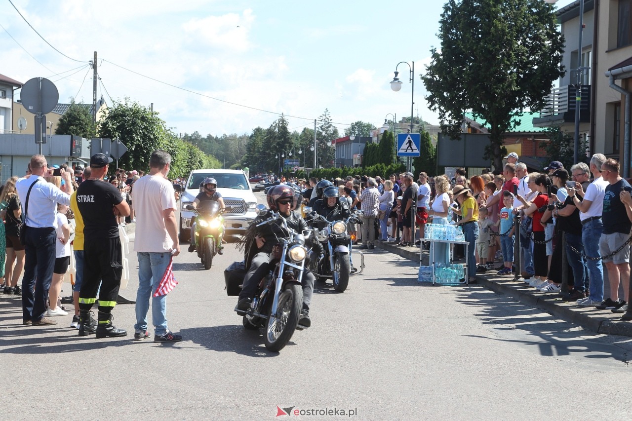 Parada aut amerykańskich w Kadzidle [02.06.2024] - zdjęcie #18 - eOstroleka.pl