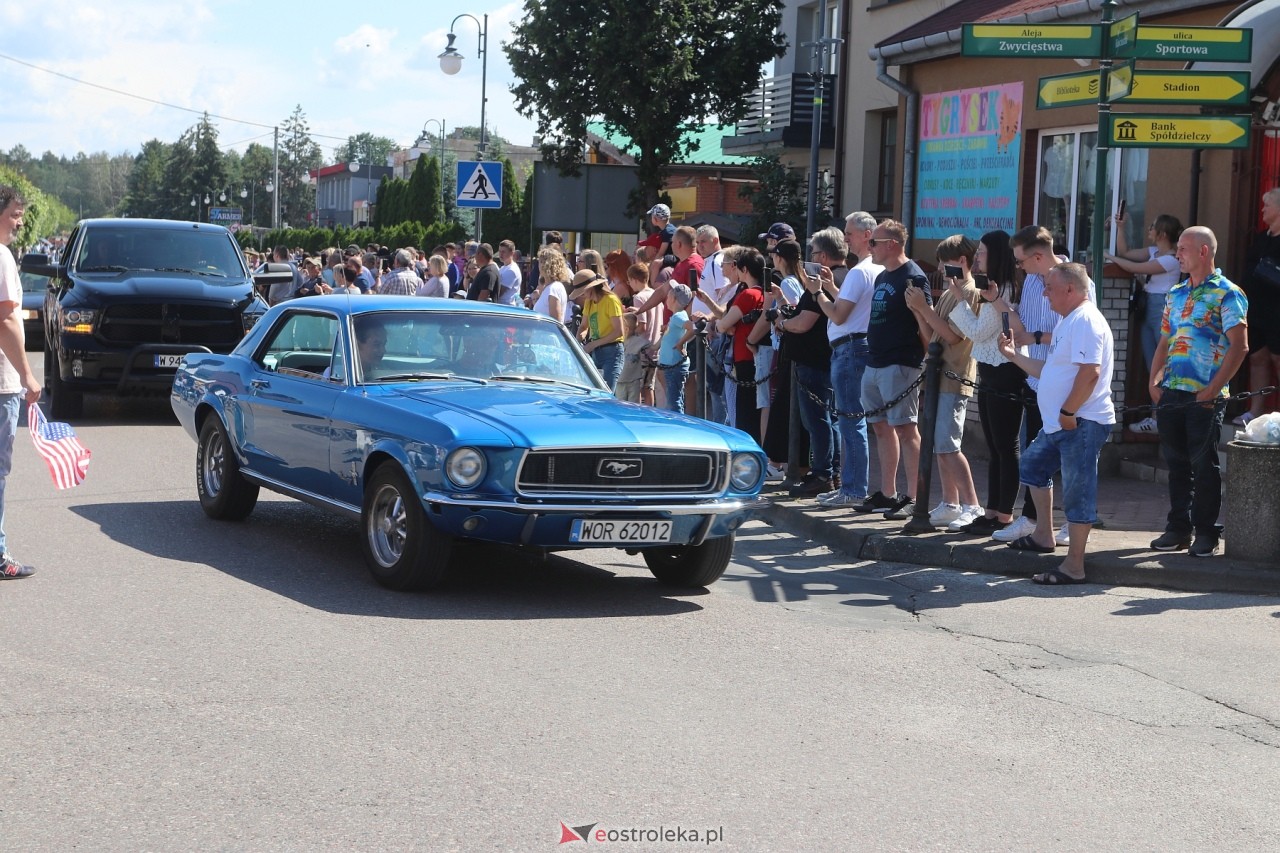 Parada aut amerykańskich w Kadzidle [02.06.2024] - zdjęcie #16 - eOstroleka.pl