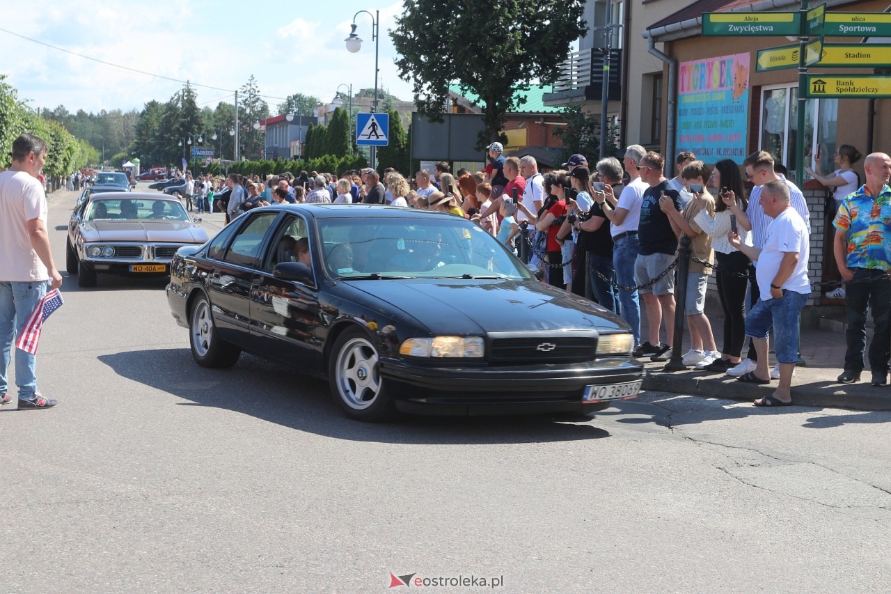 Parada aut amerykańskich w Kadzidle [02.06.2024] - zdjęcie #14 - eOstroleka.pl
