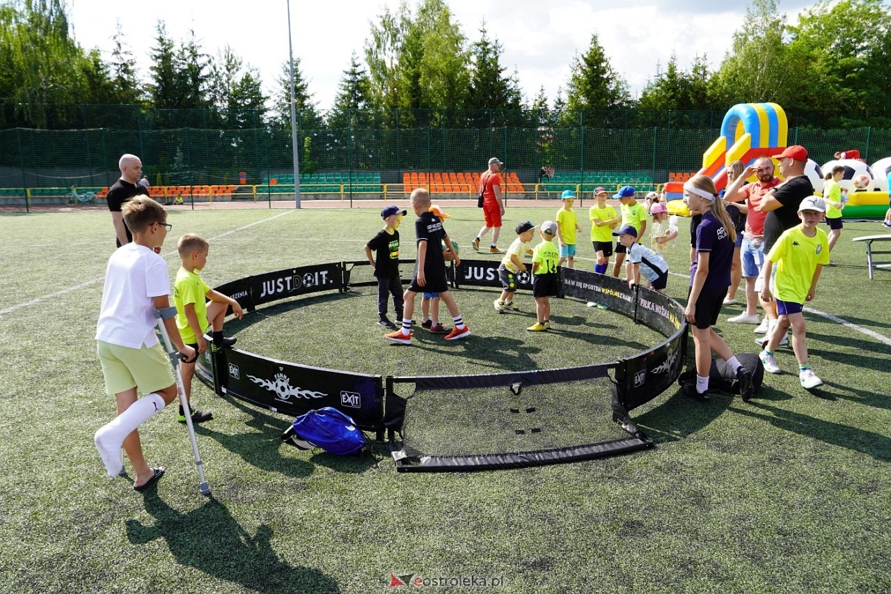 Dzień Dziecka z Walecznymi w Olszewie-Borkach [2.06.2024] - zdjęcie #58 - eOstroleka.pl