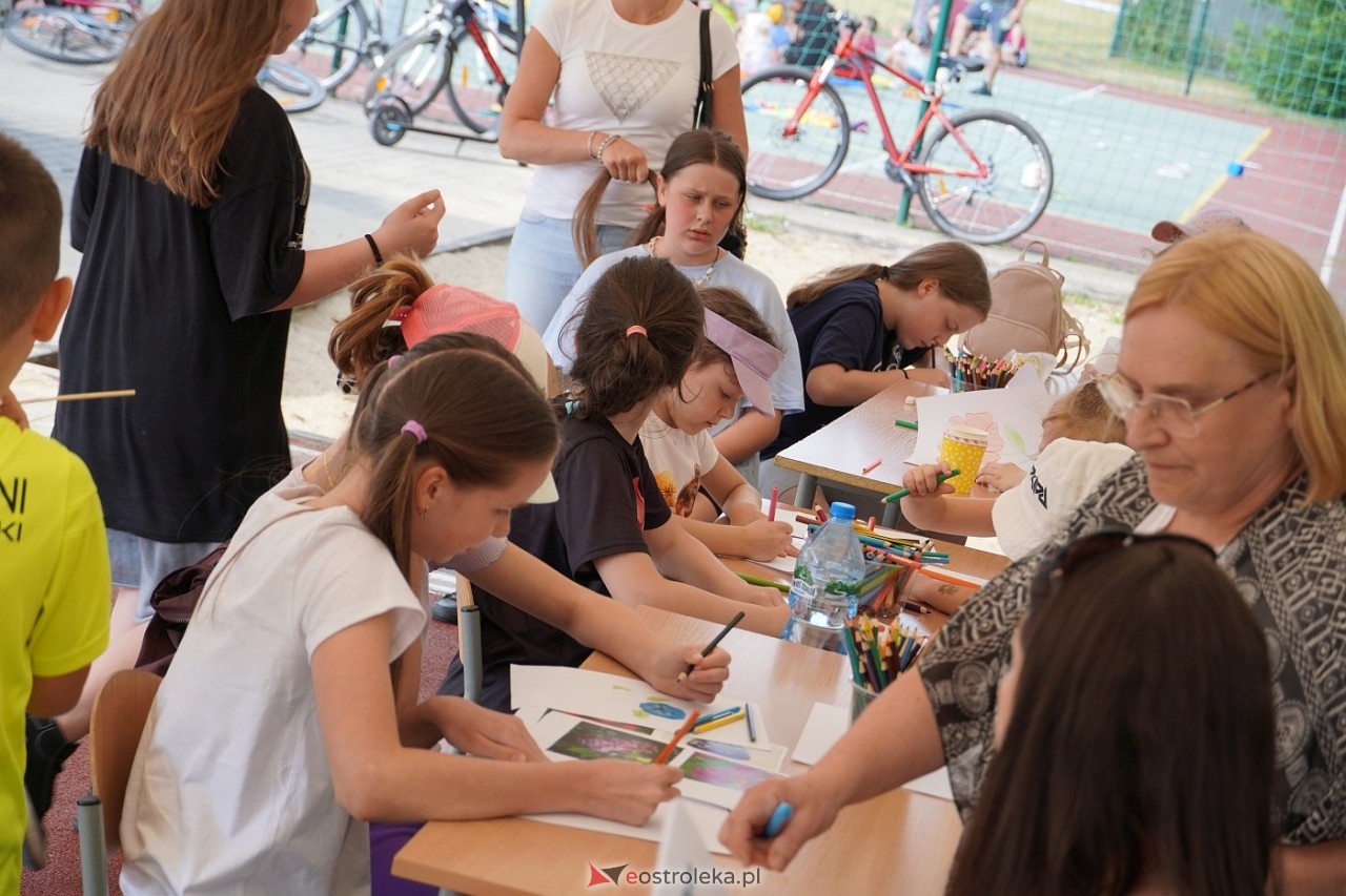 Dzień Dziecka z Walecznymi w Olszewie-Borkach [2.06.2024] - zdjęcie #10 - eOstroleka.pl