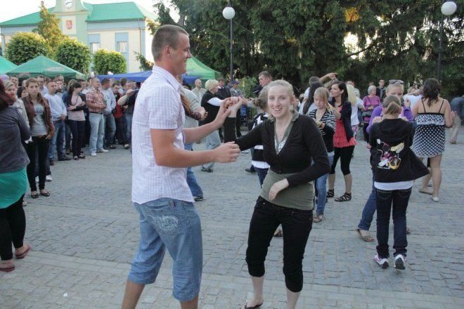 Czerwin: niedziela z disco polo 26.06.2011 - zdjęcie #37 - eOstroleka.pl