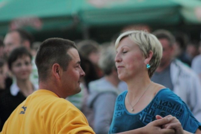 Czerwin: niedziela z disco polo 26.06.2011 - zdjęcie #18 - eOstroleka.pl