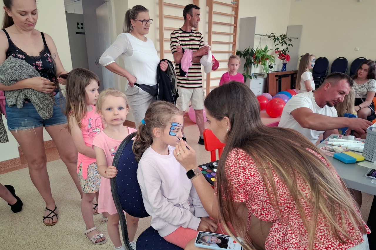 Festyn z okazji Dnia Dziecka w Durlasach [01.06.2024] - zdjęcie #43 - eOstroleka.pl