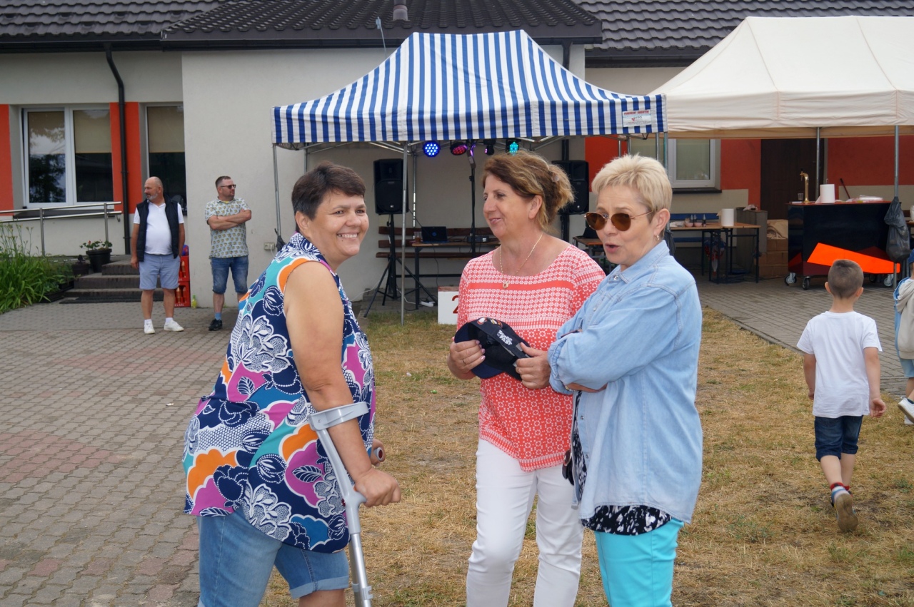 Festyn z okazji Dnia Dziecka w Durlasach [01.06.2024] - zdjęcie #17 - eOstroleka.pl