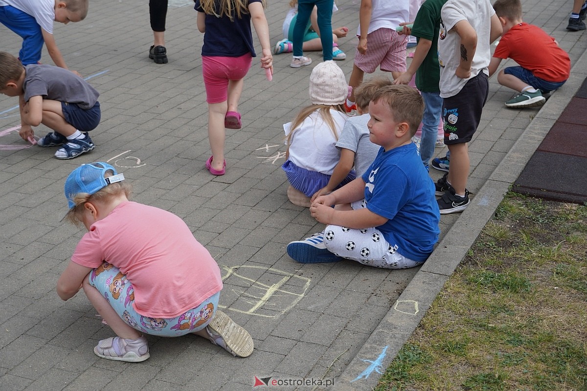 Dzień Dziecka w Bajkowej Krainie [03.06.2024] - zdjęcie #55 - eOstroleka.pl