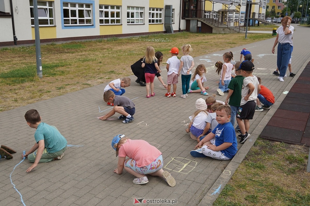 Dzień Dziecka w Bajkowej Krainie [03.06.2024] - zdjęcie #53 - eOstroleka.pl