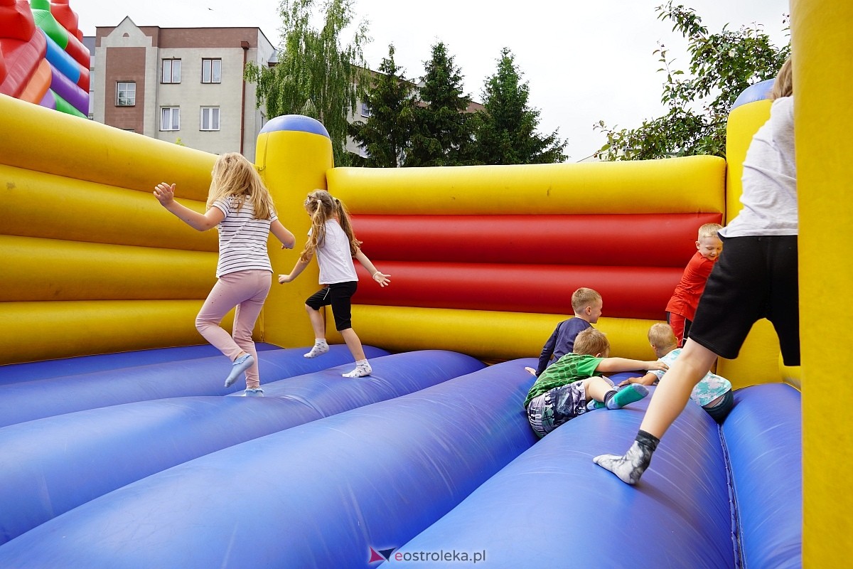 Dzień Dziecka w Bajkowej Krainie [03.06.2024] - zdjęcie #16 - eOstroleka.pl