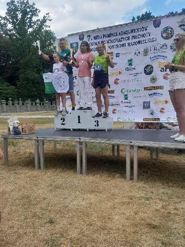 Kolejne udane starty i rekordy życiowe zawodników UKS Clan Ostrołęka w Ciechanowie, Warszawie i Komorowie [1-2.06.2024] - zdjęcie #4 - eOstroleka.pl