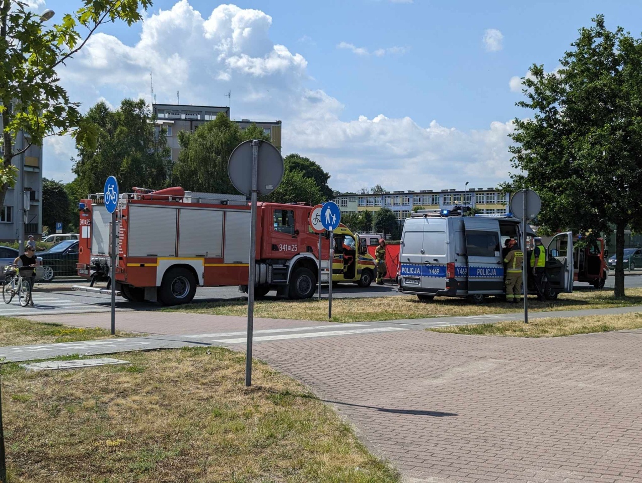 Wypadek przy Witosa [03.06.2024] - zdjęcie #2 - eOstroleka.pl