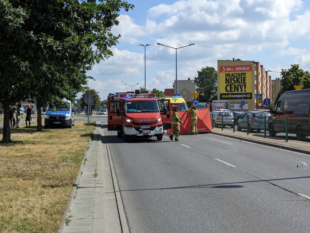Wypadek przy Witosa [03.06.2024] - zdjęcie #12 - eOstroleka.pl