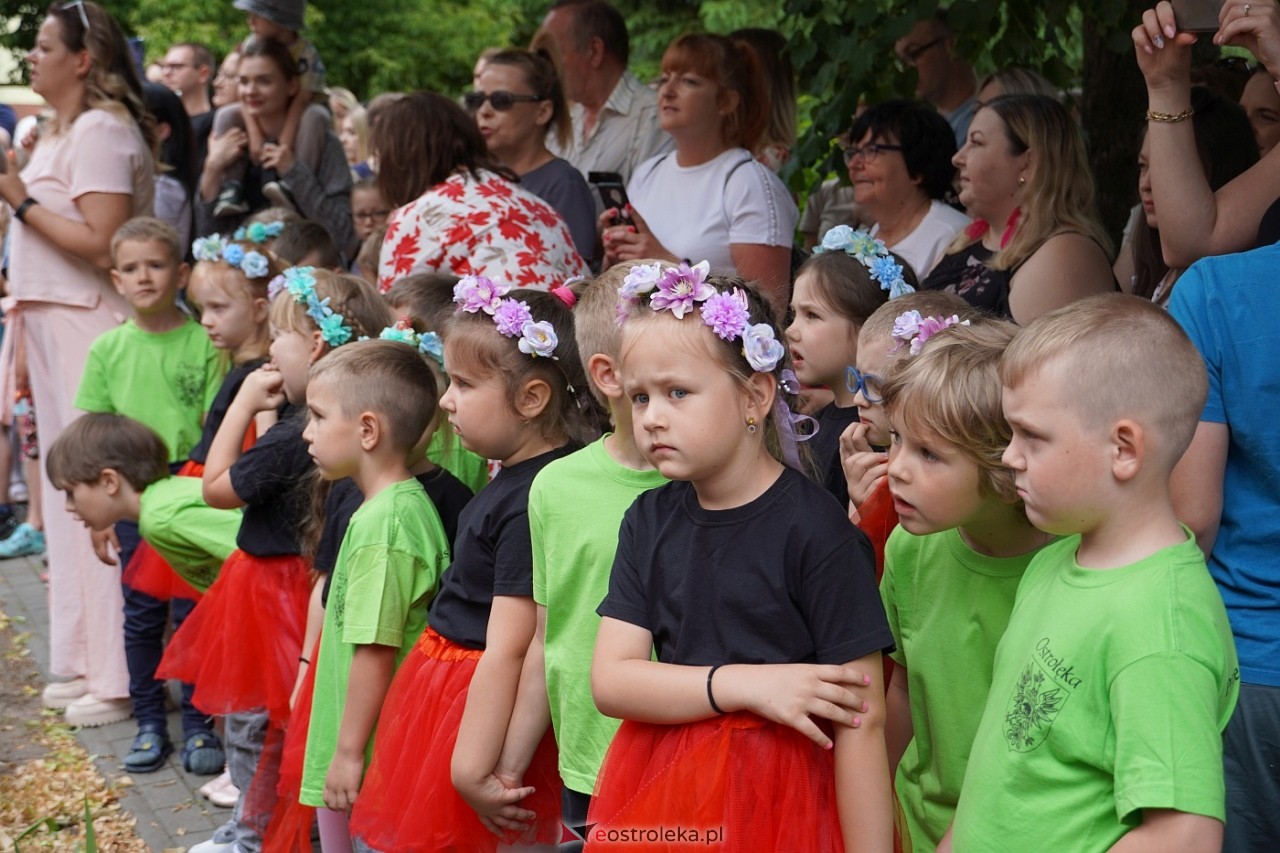 Rodzinny Dzień Dziecka w Przedszkolu Miejskim Nr 13 w Ostrołęce [4.06.2024] - zdjęcie #115 - eOstroleka.pl