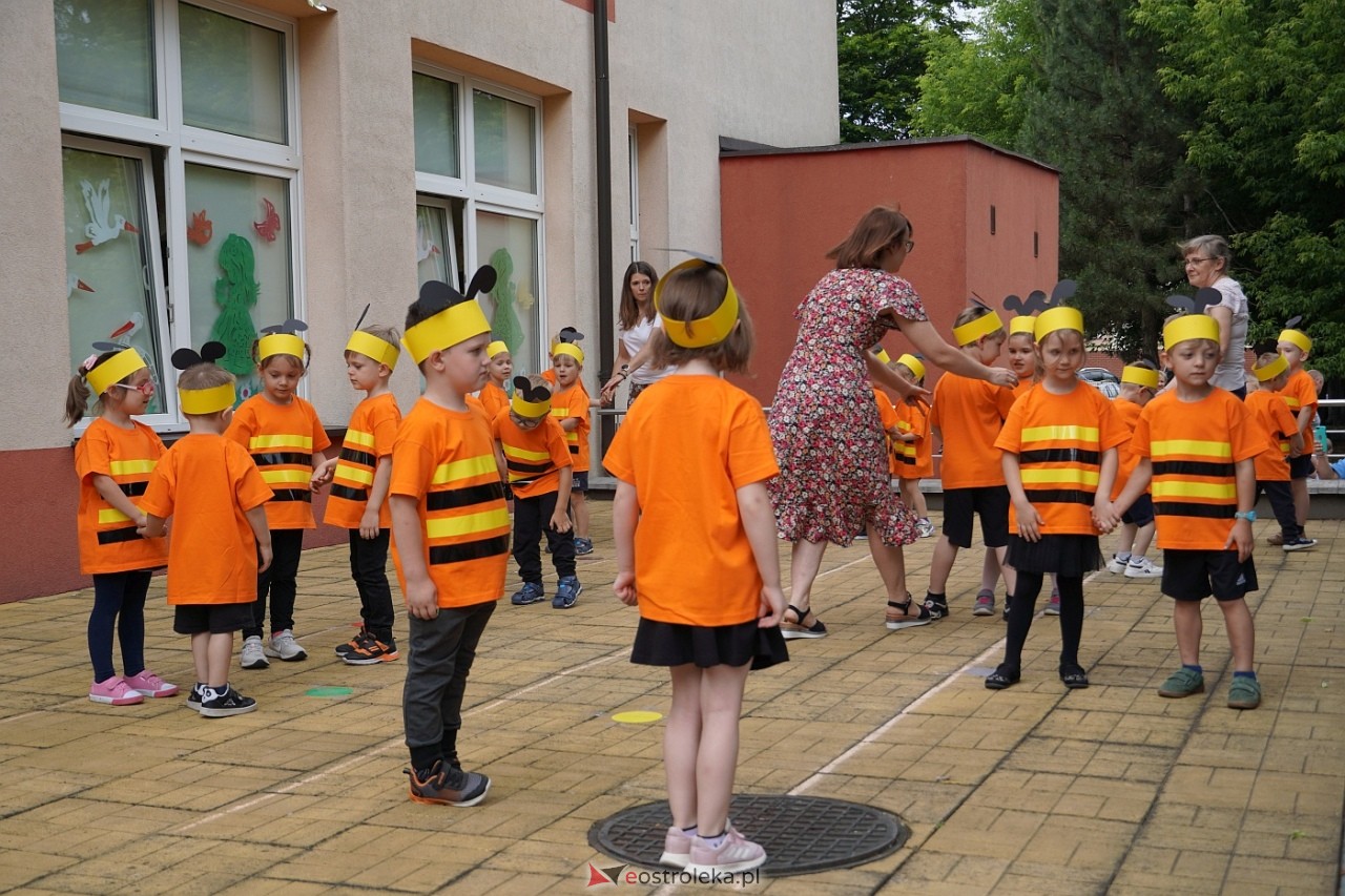 Rodzinny Dzień Dziecka w Przedszkolu Miejskim Nr 13 w Ostrołęce [4.06.2024] - zdjęcie #112 - eOstroleka.pl