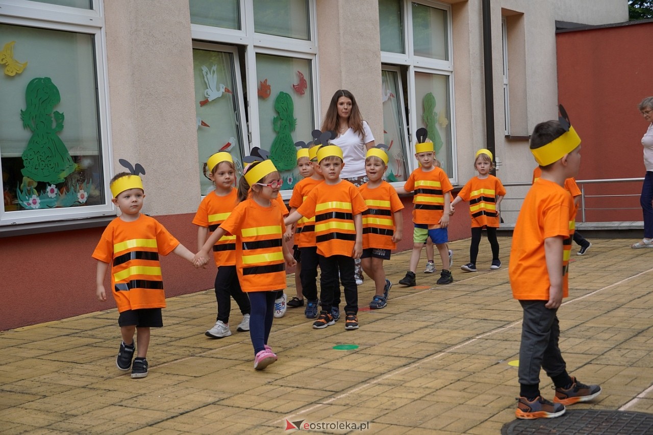 Rodzinny Dzień Dziecka w Przedszkolu Miejskim Nr 13 w Ostrołęce [4.06.2024] - zdjęcie #111 - eOstroleka.pl