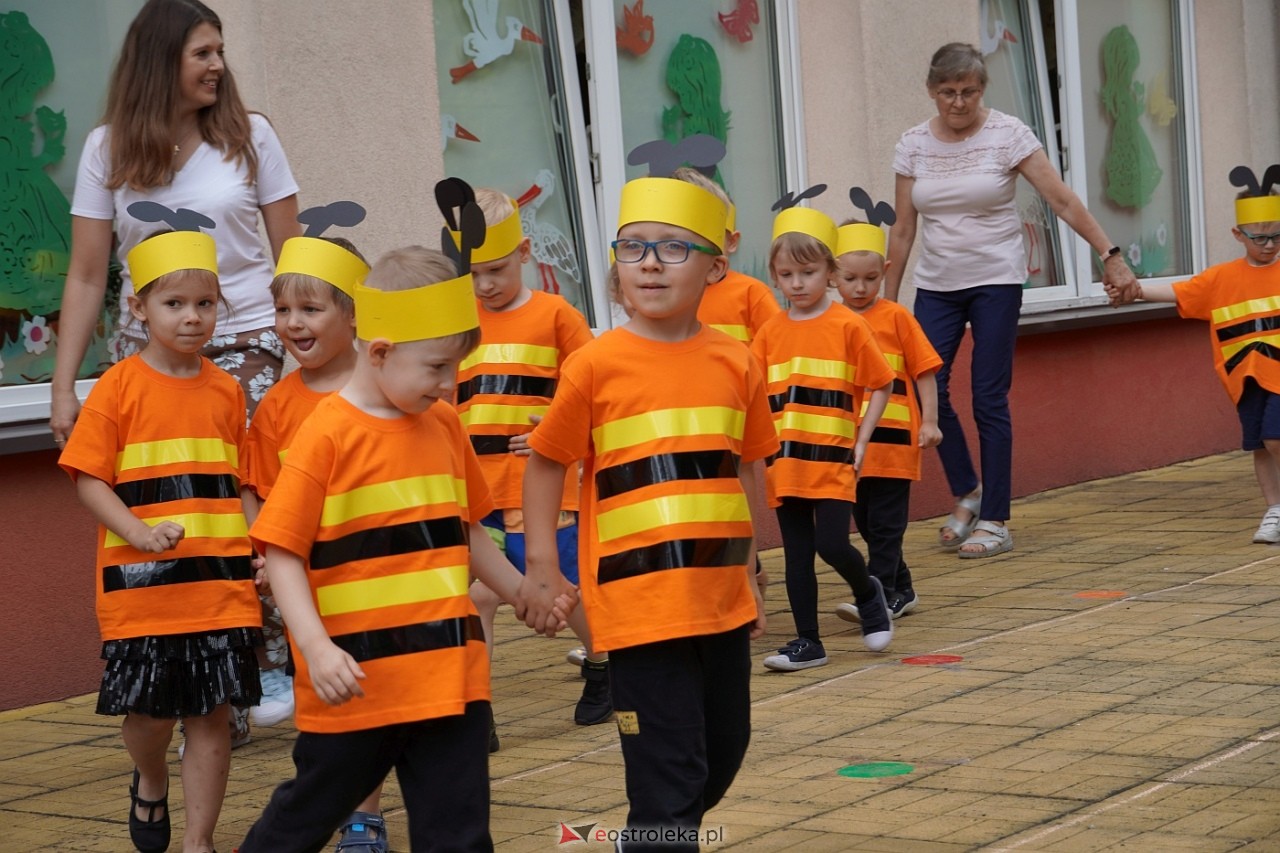 Rodzinny Dzień Dziecka w Przedszkolu Miejskim Nr 13 w Ostrołęce [4.06.2024] - zdjęcie #109 - eOstroleka.pl
