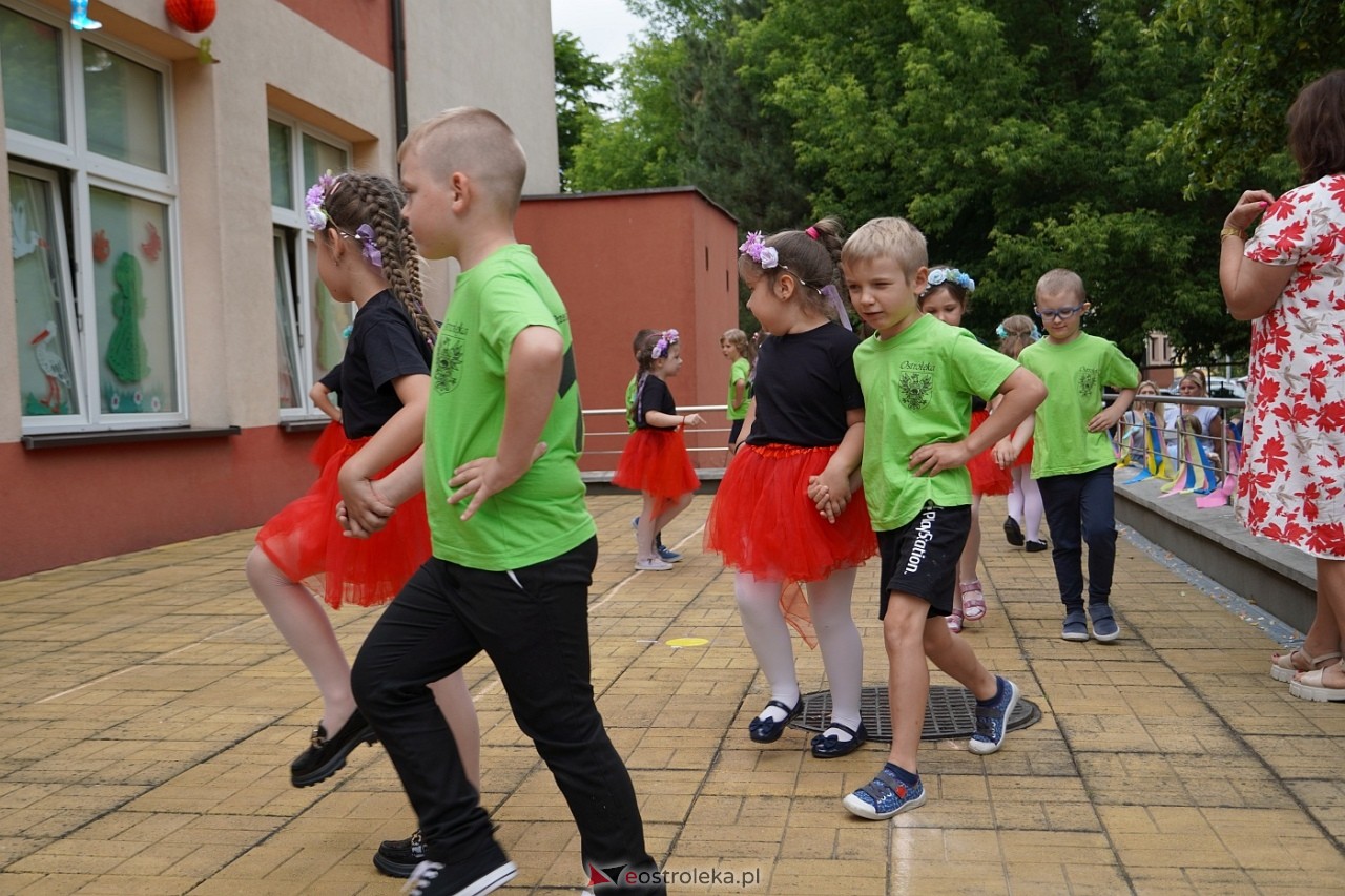 Rodzinny Dzień Dziecka w Przedszkolu Miejskim Nr 13 w Ostrołęce [4.06.2024] - zdjęcie #104 - eOstroleka.pl