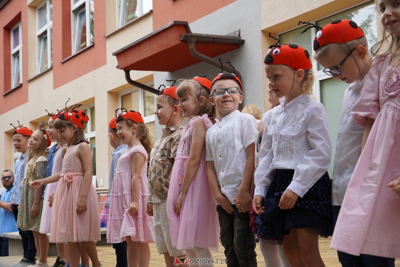 Rodzinny Dzień Dziecka w Przedszkolu Miejskim Nr 13 w Ostrołęce [4.06.2024] - zdjęcie #64 - eOstroleka.pl