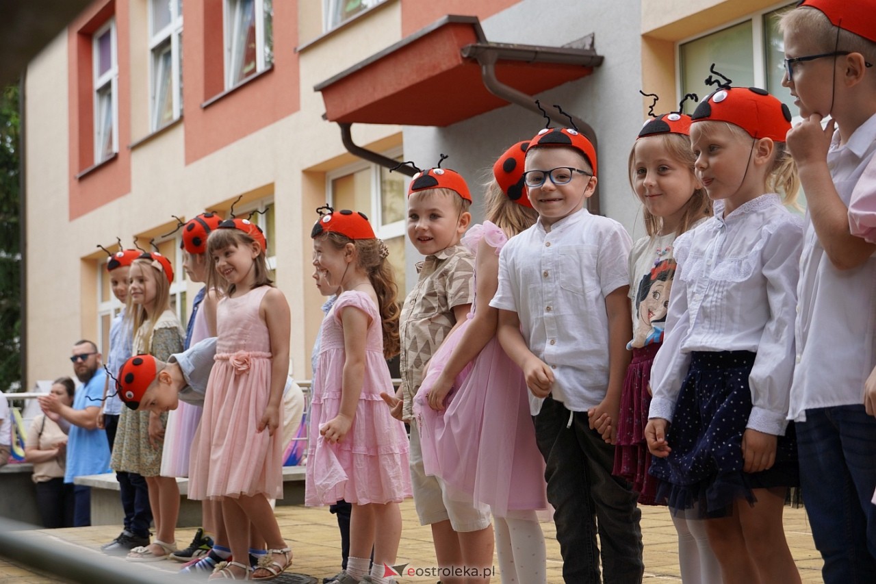 Rodzinny Dzień Dziecka w Przedszkolu Miejskim Nr 13 w Ostrołęce [4.06.2024] - zdjęcie #63 - eOstroleka.pl