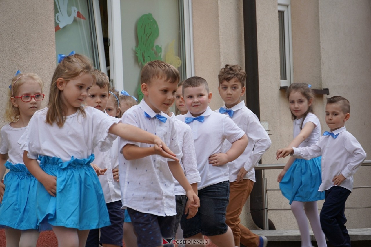 Rodzinny Dzień Dziecka w Przedszkolu Miejskim Nr 13 w Ostrołęce [4.06.2024] - zdjęcie #46 - eOstroleka.pl
