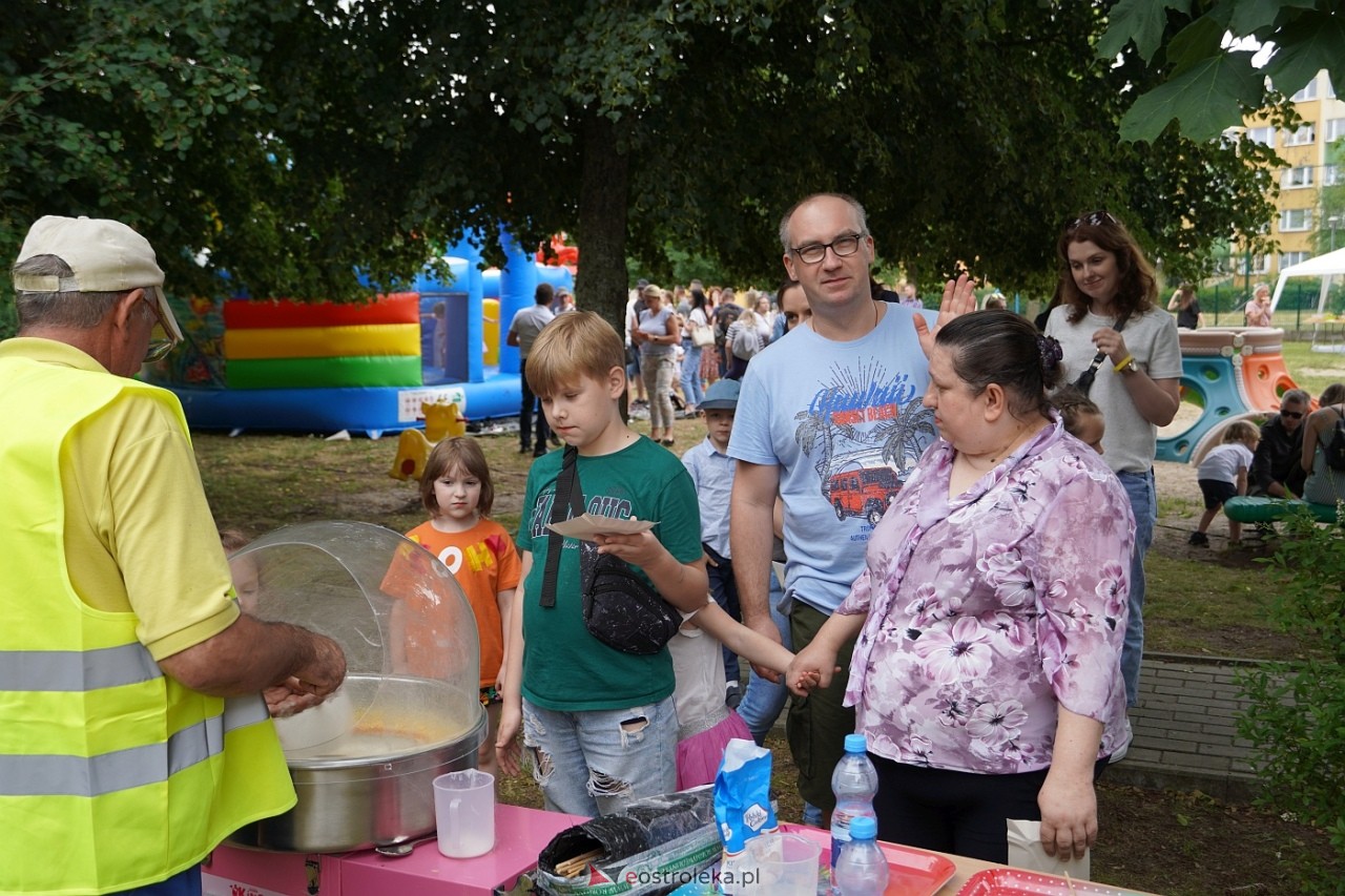 Rodzinny Dzień Dziecka w Przedszkolu Miejskim Nr 13 w Ostrołęce [4.06.2024] - zdjęcie #29 - eOstroleka.pl