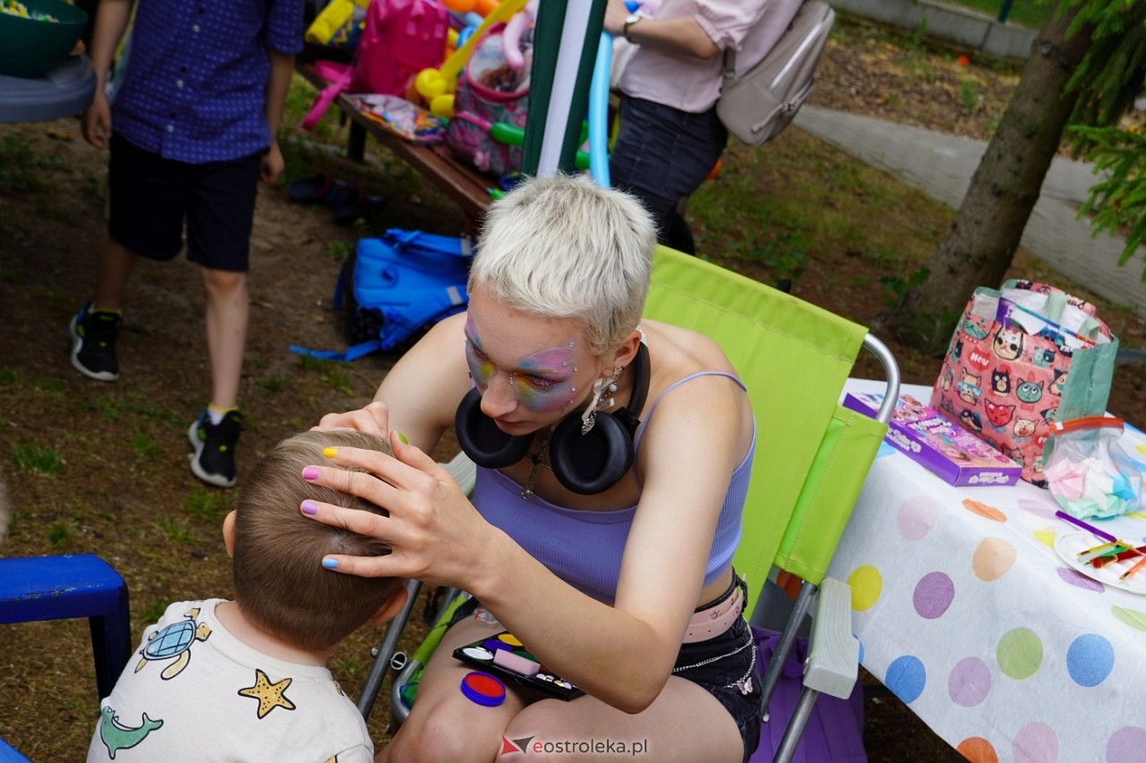 Rodzinny Dzień Dziecka w Przedszkolu Miejskim Nr 13 w Ostrołęce [4.06.2024] - zdjęcie #25 - eOstroleka.pl