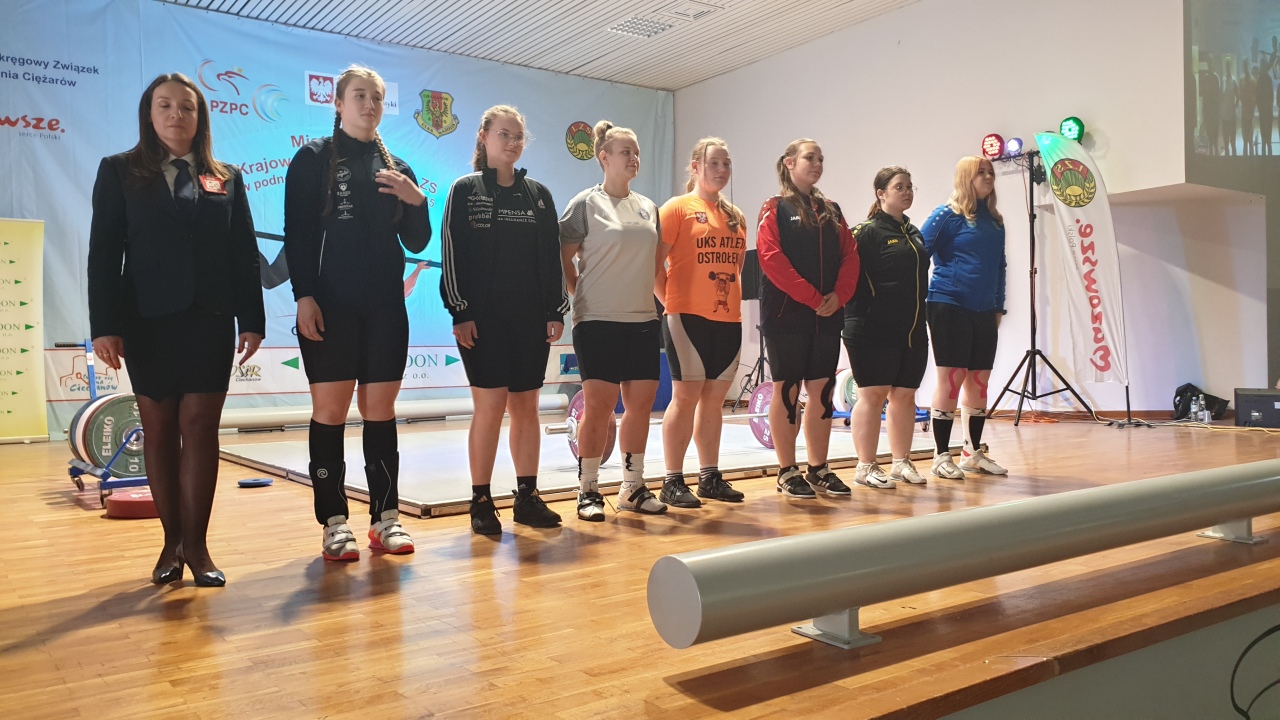 Mistrzostwa Polski Krajowego Zrzeszenia Ludowych Zespołów Sportowych w podnoszeniu ciężarów - zdjęcie #12 - eOstroleka.pl
