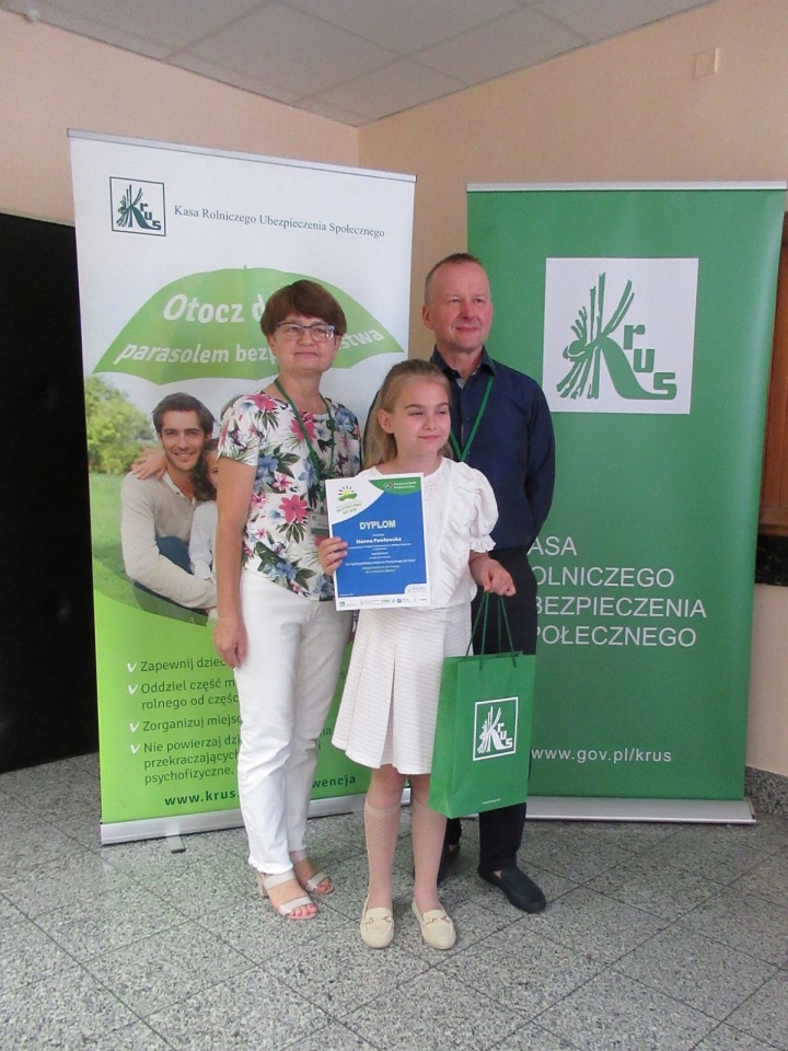 Oficjalne rozstrzygnięcie XIV Ogólnopolskiego Konkursu Plastycznego dla Dzieci „Bezpiecznie na wsi mamy, bo o zdrowie dbamy” [05.06.2024] - zdjęcie #3 - eOstroleka.pl