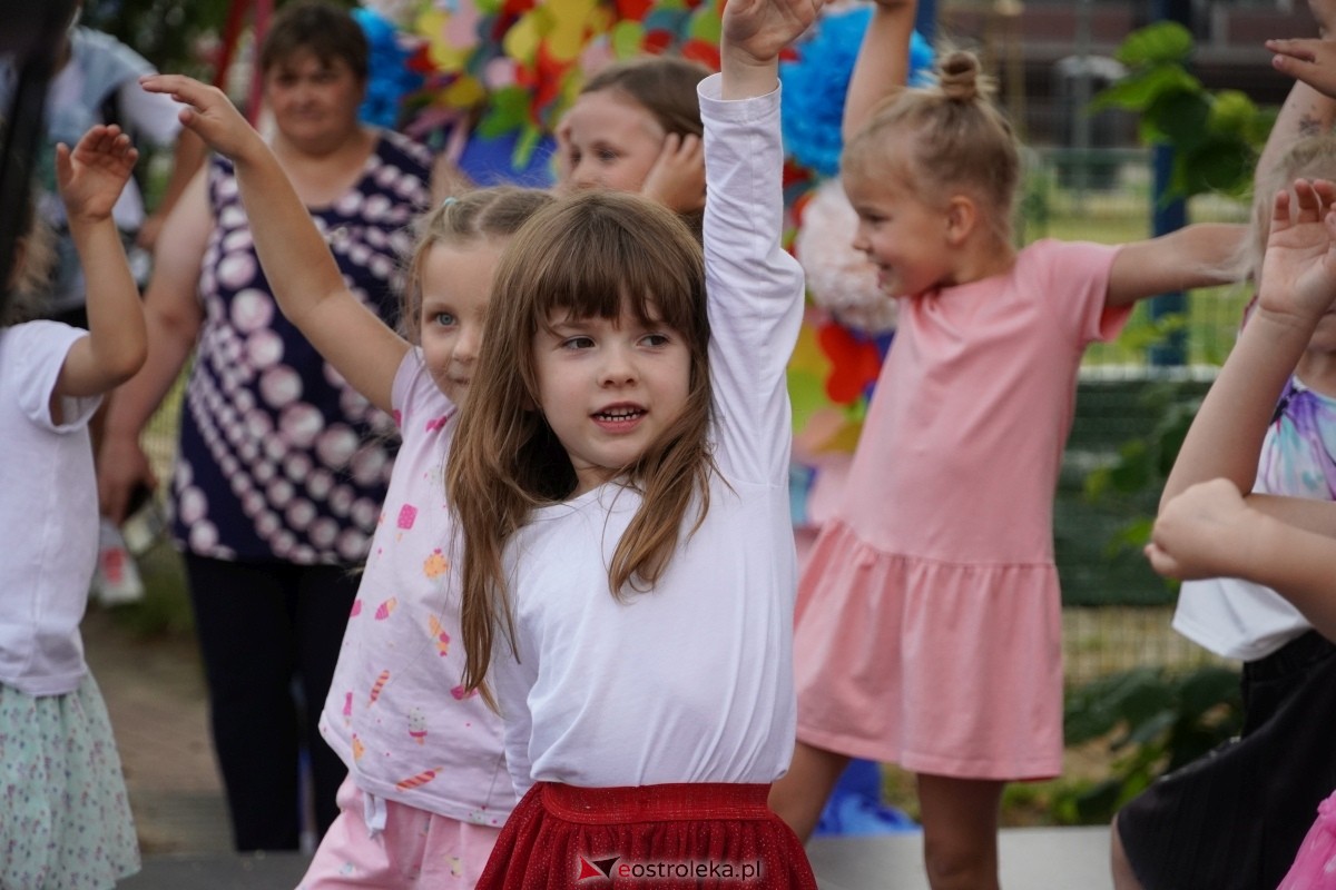 Festyn z okazji Dnia rodziny w Przedszkolu Miejskim nr 7 [05.06.2024] - zdjęcie #59 - eOstroleka.pl