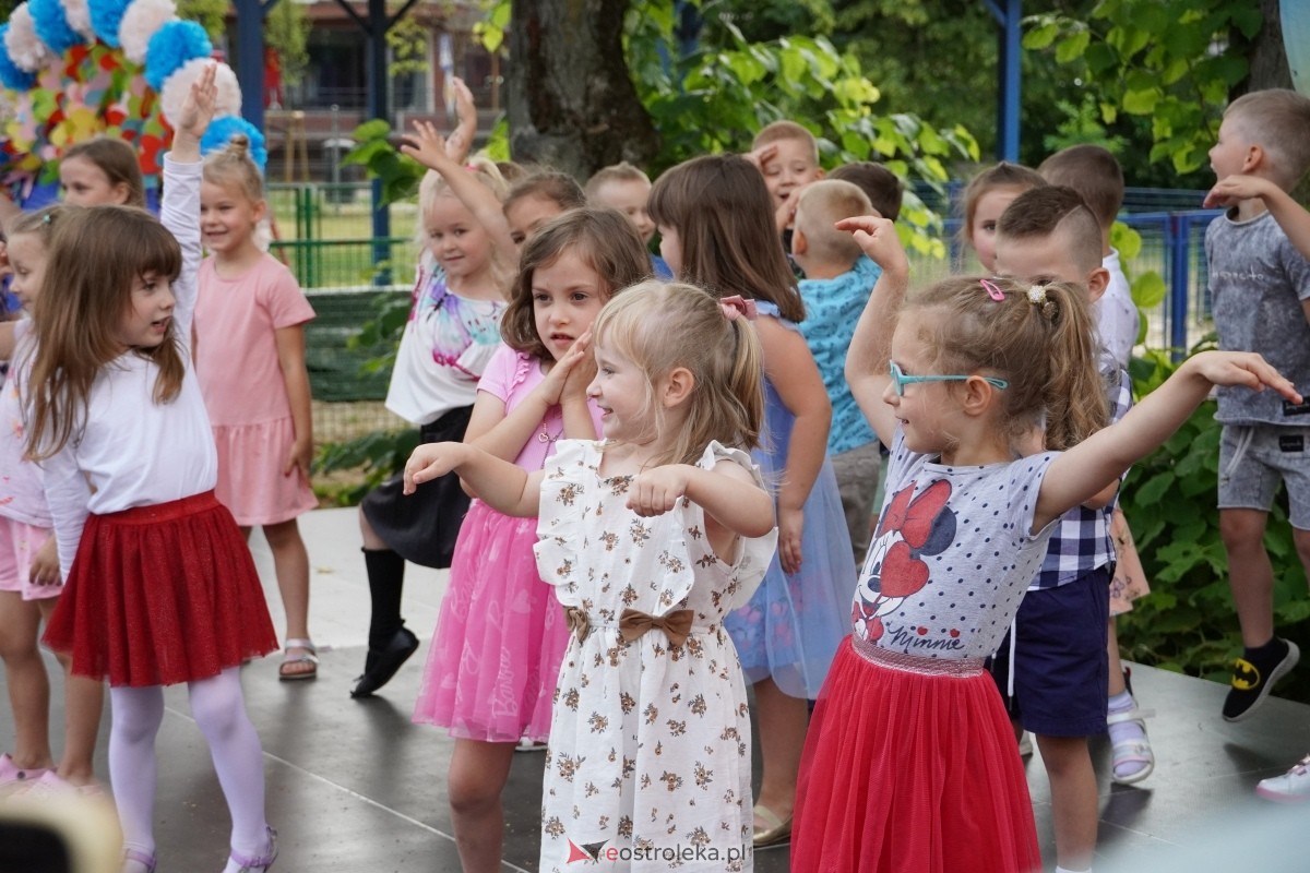 Festyn z okazji Dnia rodziny w Przedszkolu Miejskim nr 7 [05.06.2024] - zdjęcie #58 - eOstroleka.pl