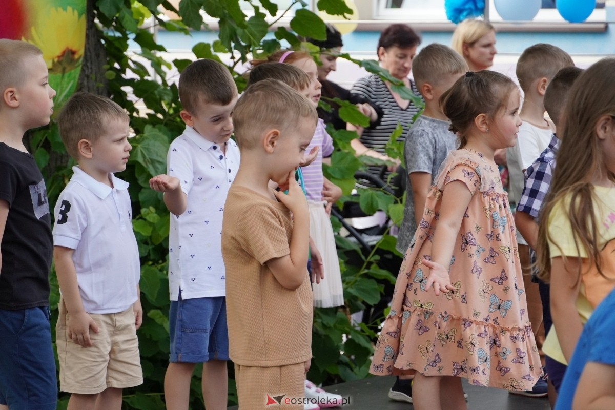 Festyn z okazji Dnia rodziny w Przedszkolu Miejskim nr 7 [05.06.2024] - zdjęcie #41 - eOstroleka.pl