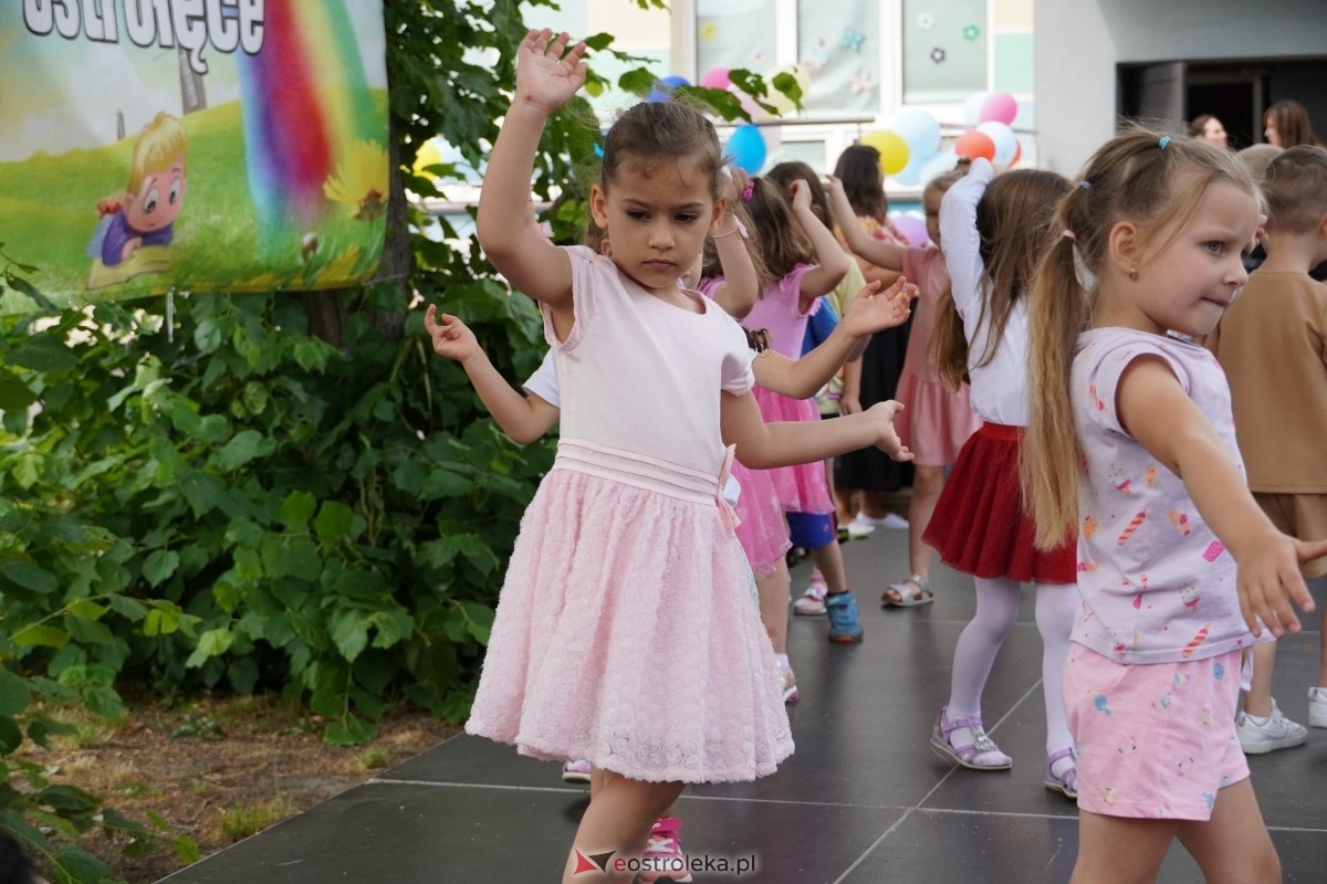 Festyn z okazji Dnia rodziny w Przedszkolu Miejskim nr 7 [05.06.2024] - zdjęcie #37 - eOstroleka.pl