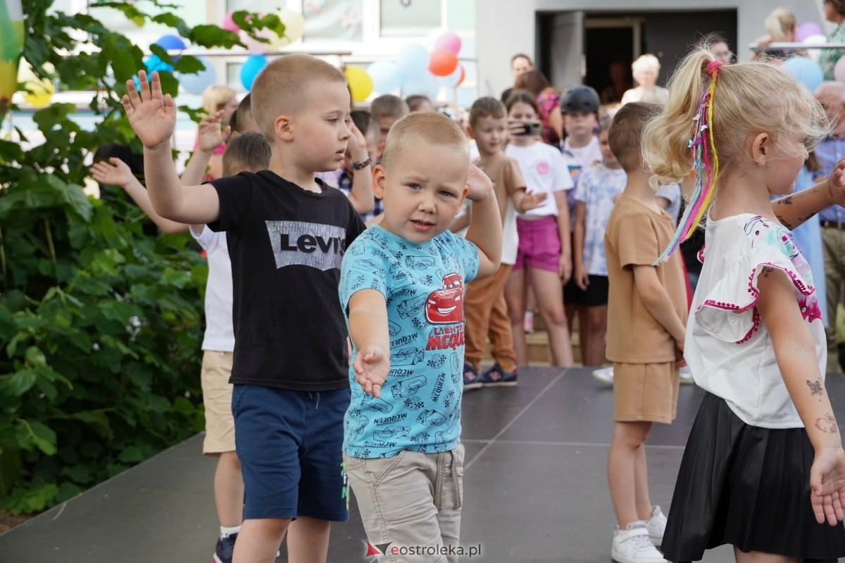 Festyn z okazji Dnia rodziny w Przedszkolu Miejskim nr 7 [05.06.2024] - zdjęcie #31 - eOstroleka.pl