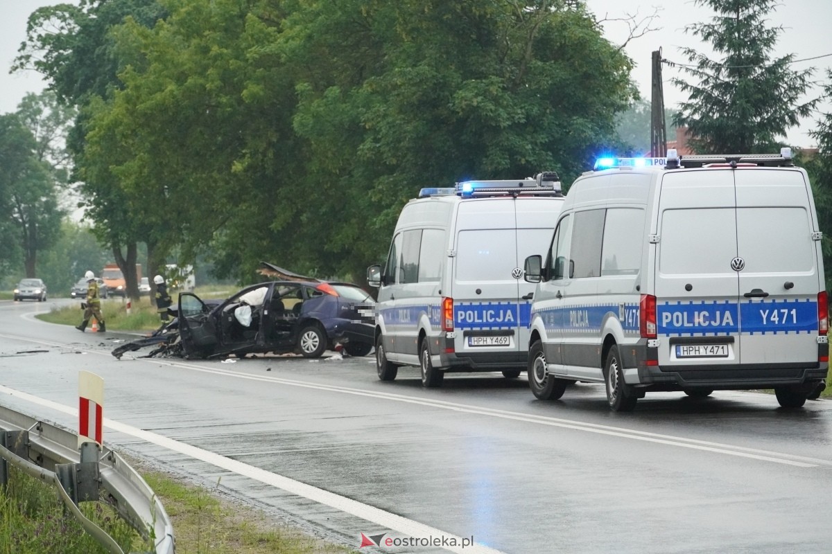 Śmiertelny wypadek w Kordowie na dk-61 [06.06.2024] - zdjęcie #1 - eOstroleka.pl