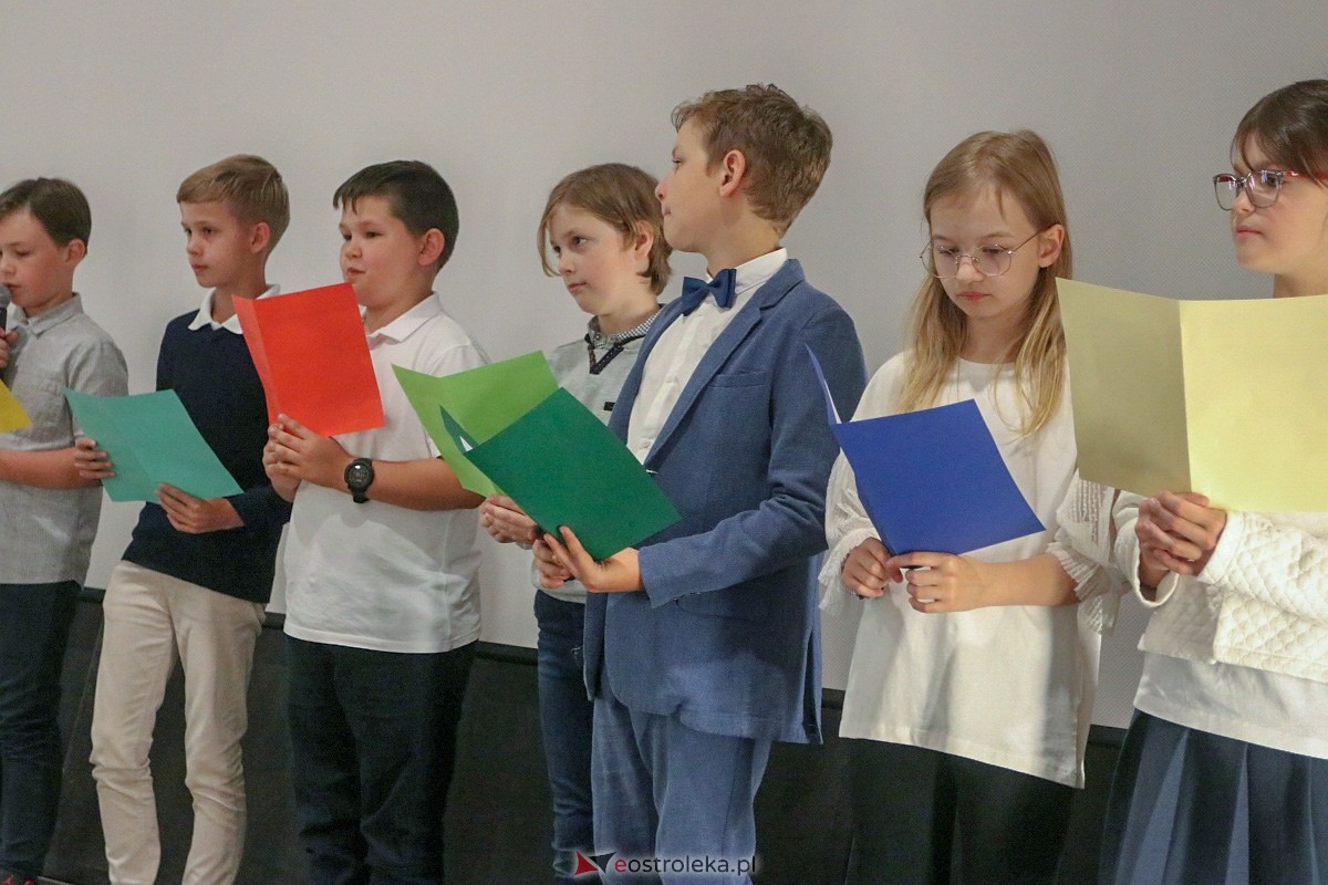 Spotkanie z Andrzejem Markiem Grabowskim [06.06.2024] - zdjęcie #31 - eOstroleka.pl