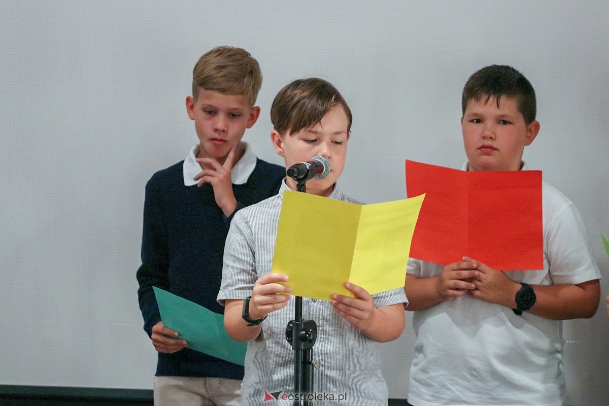 Spotkanie z Andrzejem Markiem Grabowskim [06.06.2024] - zdjęcie #21 - eOstroleka.pl