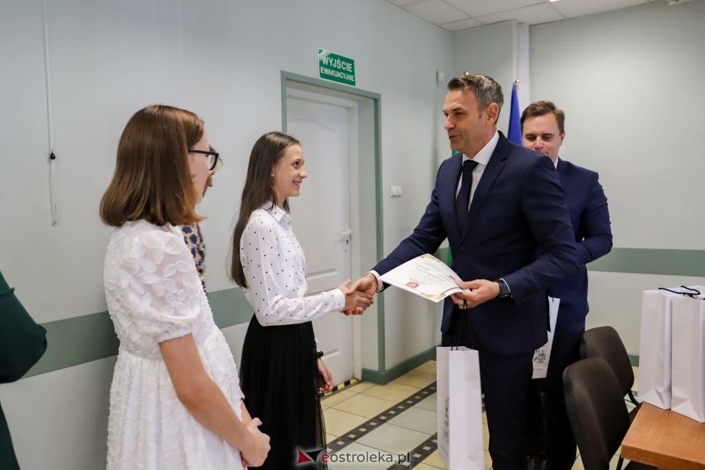 Rozstrzygnięcie konkursu literackiego o św. Janie Pawle II [07.06.2024] - zdjęcie #13 - eOstroleka.pl