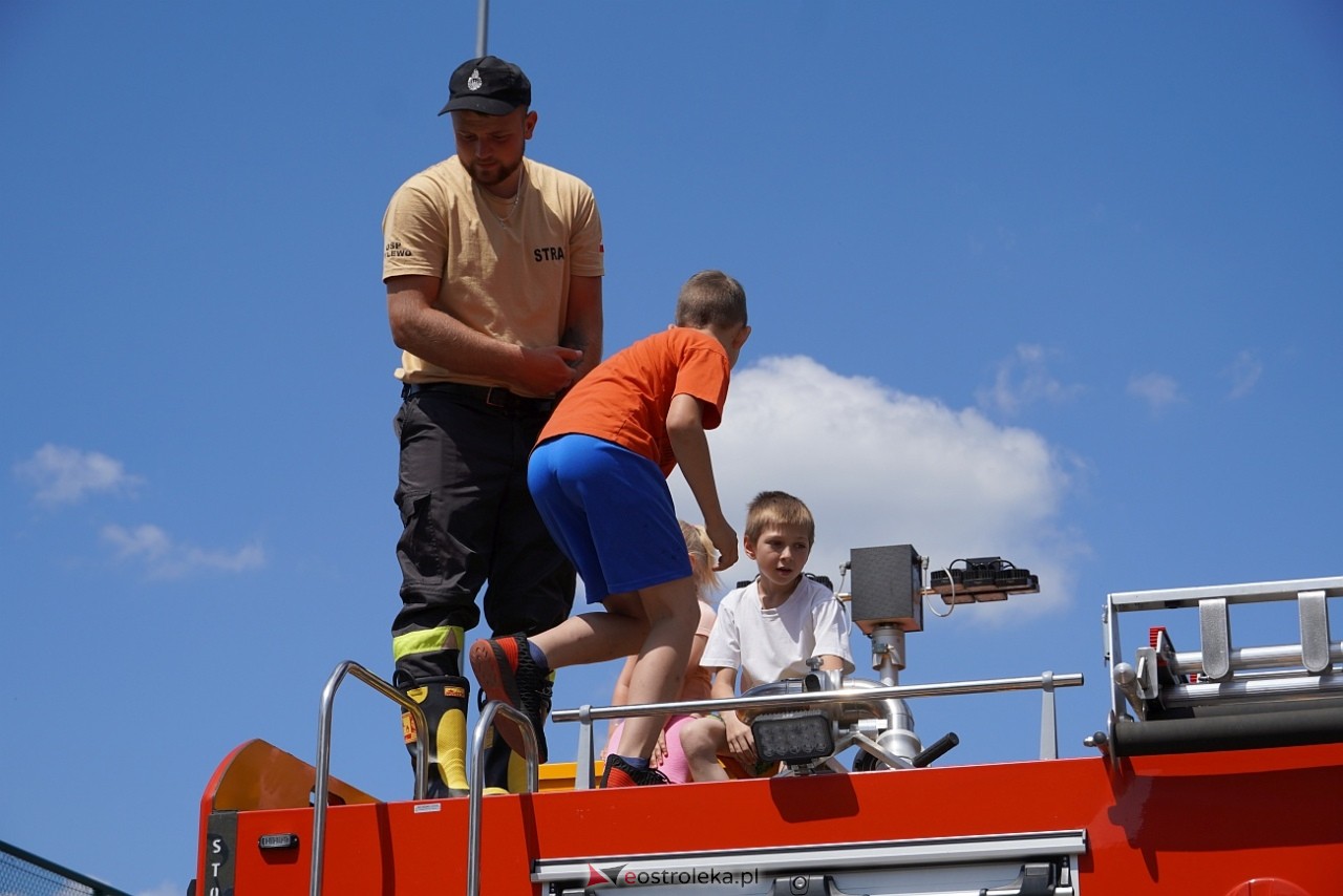 Piknik w Dylewie: Radość, zabawa i integracja dla całej rodziny [8.06.2024] - zdjęcie #49 - eOstroleka.pl