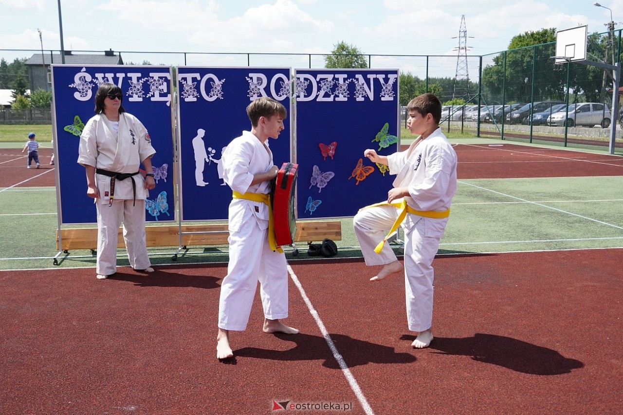 Piknik w Dylewie: Radość, zabawa i integracja dla całej rodziny [8.06.2024] - zdjęcie #36 - eOstroleka.pl