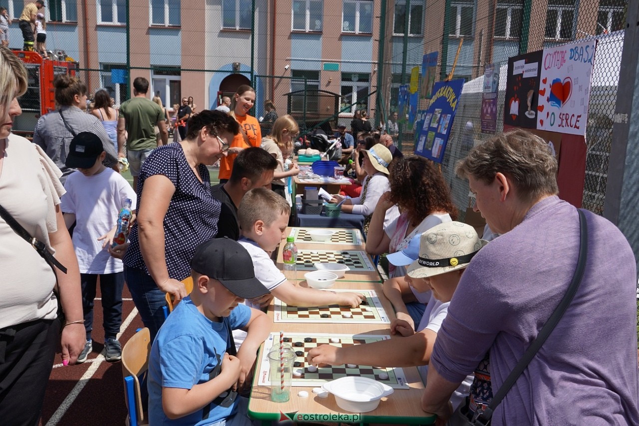 Piknik w Dylewie: Radość, zabawa i integracja dla całej rodziny [8.06.2024] - zdjęcie #35 - eOstroleka.pl