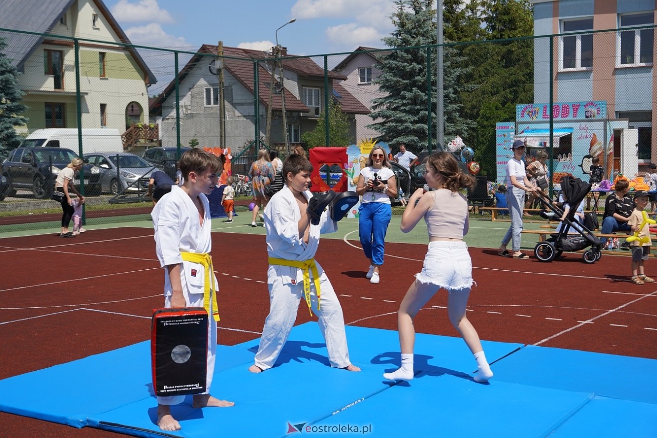 Piknik w Dylewie: Radość, zabawa i integracja dla całej rodziny [8.06.2024] - zdjęcie #20 - eOstroleka.pl