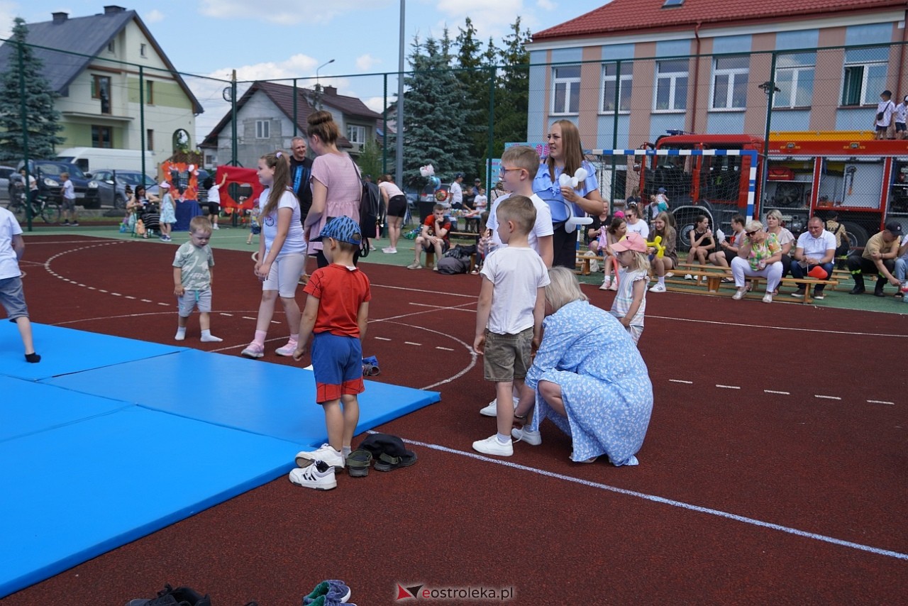 Piknik w Dylewie: Radość, zabawa i integracja dla całej rodziny [8.06.2024] - zdjęcie #7 - eOstroleka.pl