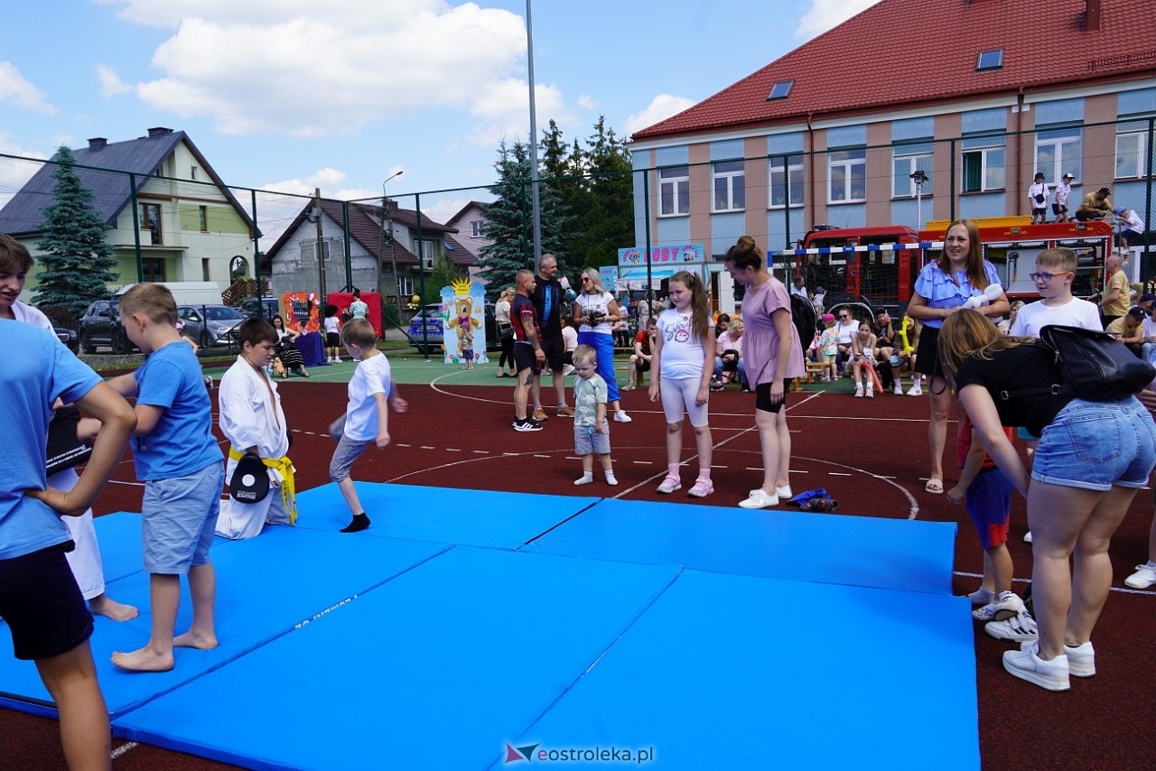 Piknik w Dylewie: Radość, zabawa i integracja dla całej rodziny [8.06.2024] - zdjęcie #6 - eOstroleka.pl