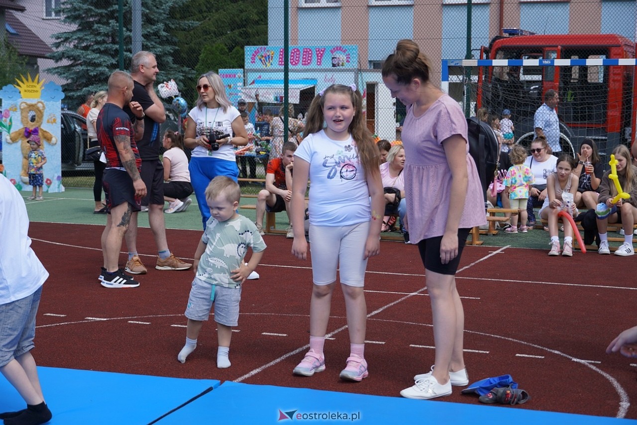Piknik w Dylewie: Radość, zabawa i integracja dla całej rodziny [8.06.2024] - zdjęcie #5 - eOstroleka.pl