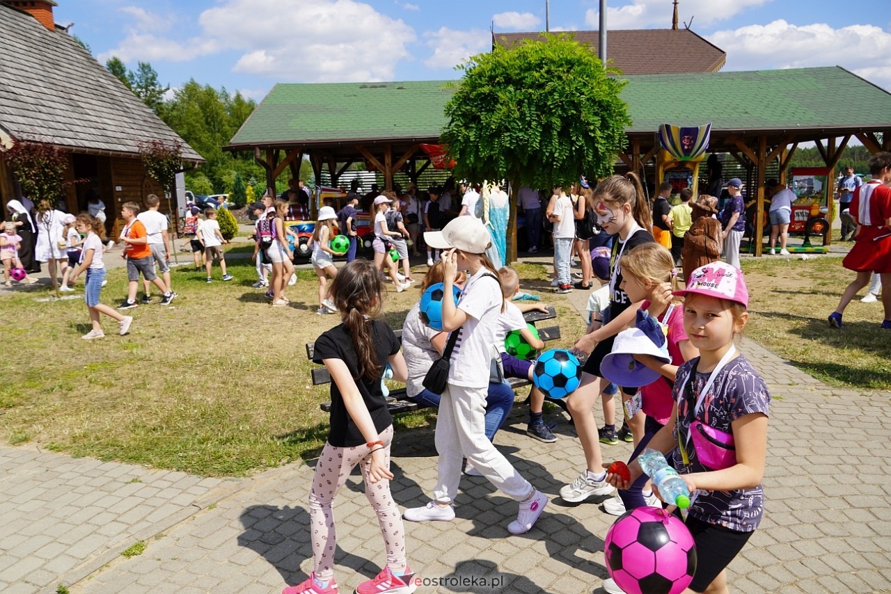2. Diecezjalny Dzień Dziecka w Kurpiowskiej Krainie – na scenie Arka Noego [8.06.2024] - zdjęcie #193 - eOstroleka.pl