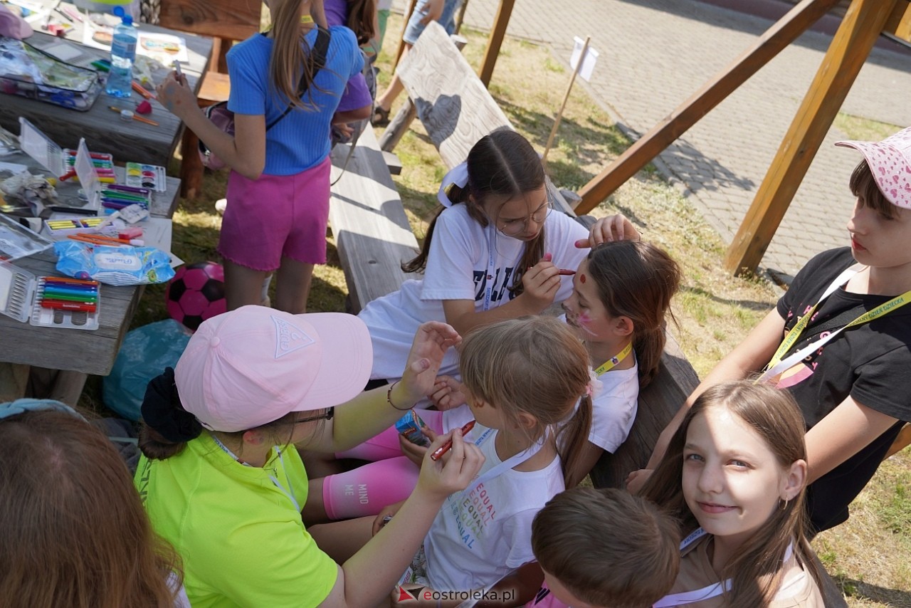 2. Diecezjalny Dzień Dziecka w Kurpiowskiej Krainie – na scenie Arka Noego [8.06.2024] - zdjęcie #185 - eOstroleka.pl