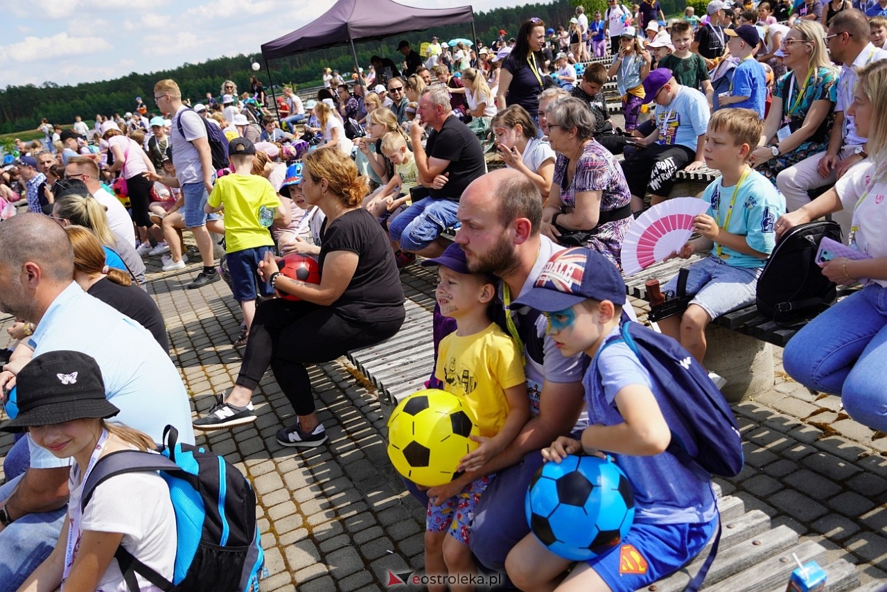 2. Diecezjalny Dzień Dziecka w Kurpiowskiej Krainie – na scenie Arka Noego [8.06.2024] - zdjęcie #140 - eOstroleka.pl