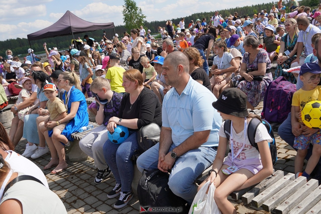 2. Diecezjalny Dzień Dziecka w Kurpiowskiej Krainie – na scenie Arka Noego [8.06.2024] - zdjęcie #139 - eOstroleka.pl